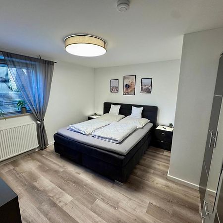 Apartment Mit Garten Und Pool In Ostseenaehe Ahrensbok Eksteriør billede