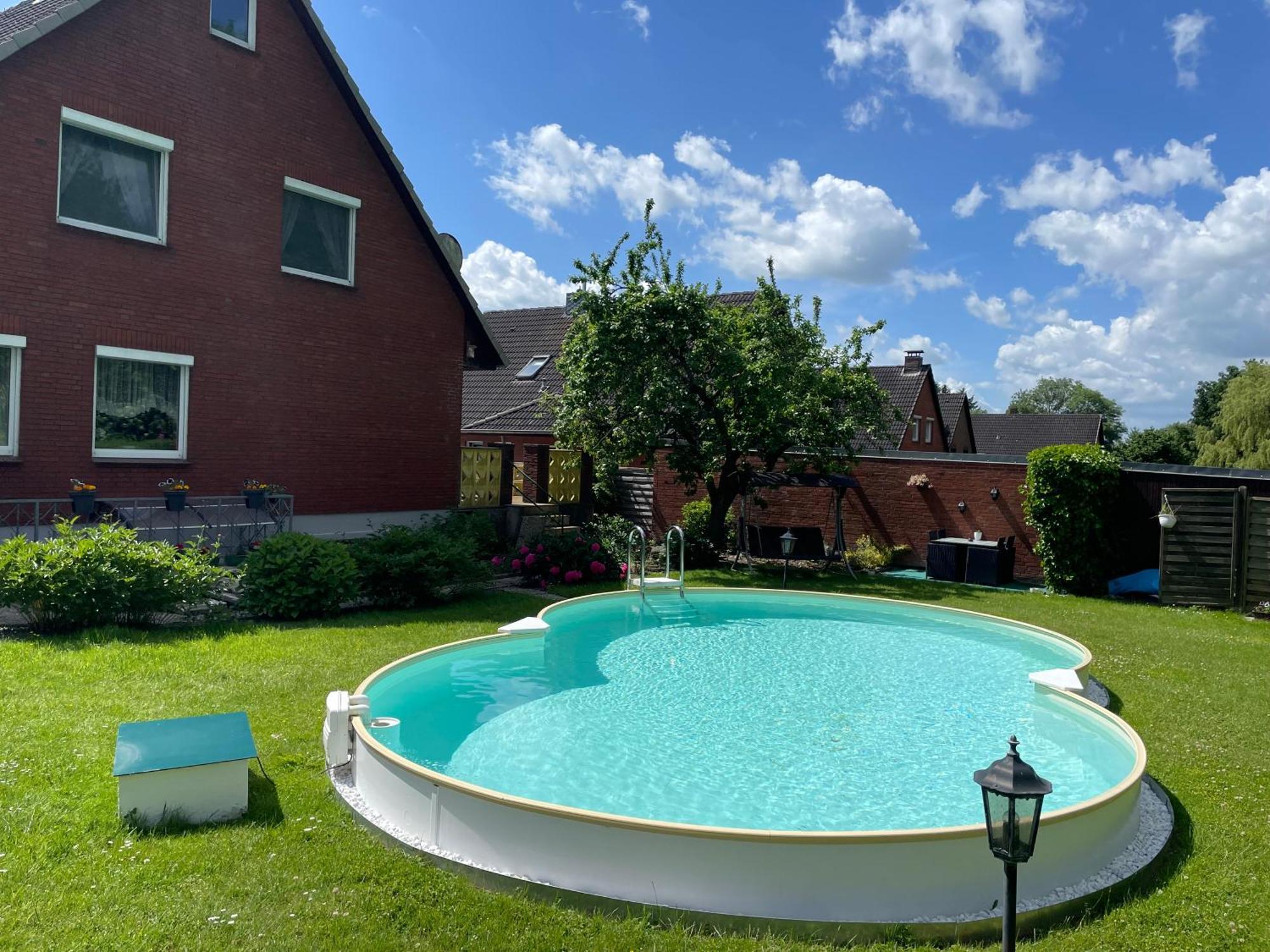 Apartment Mit Garten Und Pool In Ostseenaehe Ahrensbok Eksteriør billede